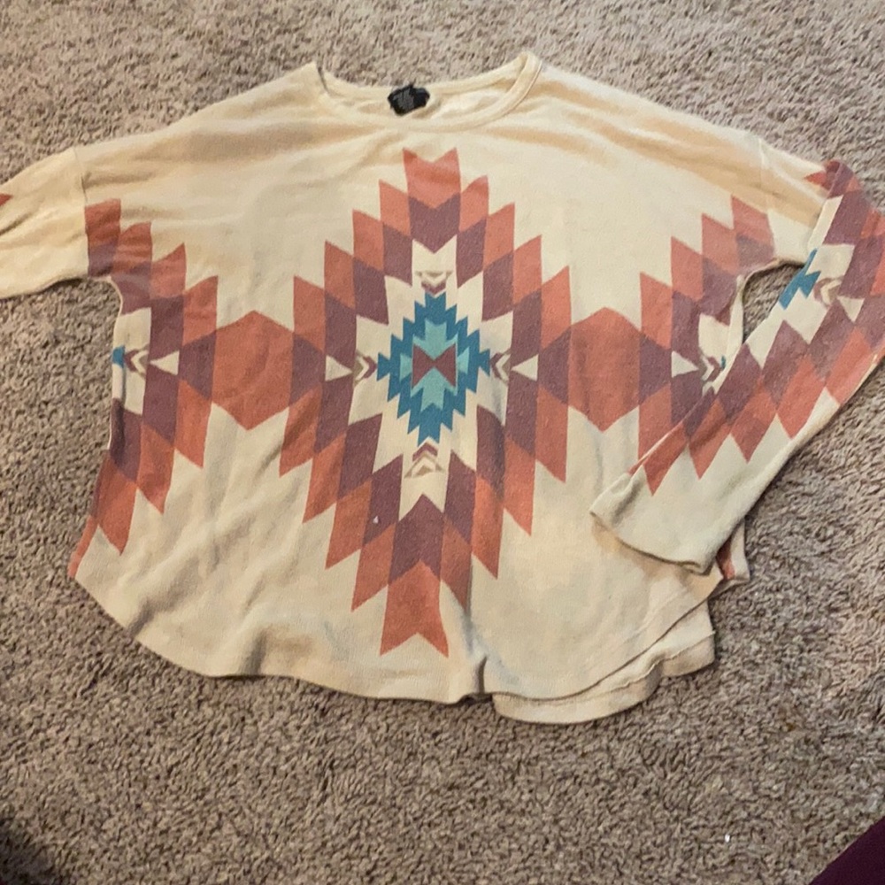 Geometric tan shirt